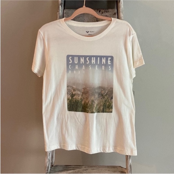 Roxy Tops - Roxy "Dreamy Morning Boyfriend" tee shirt